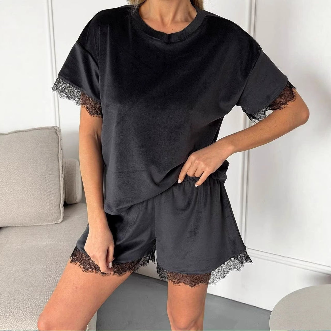 Damernas pyjamas set med spetsdetaljer-Eva Jonsson