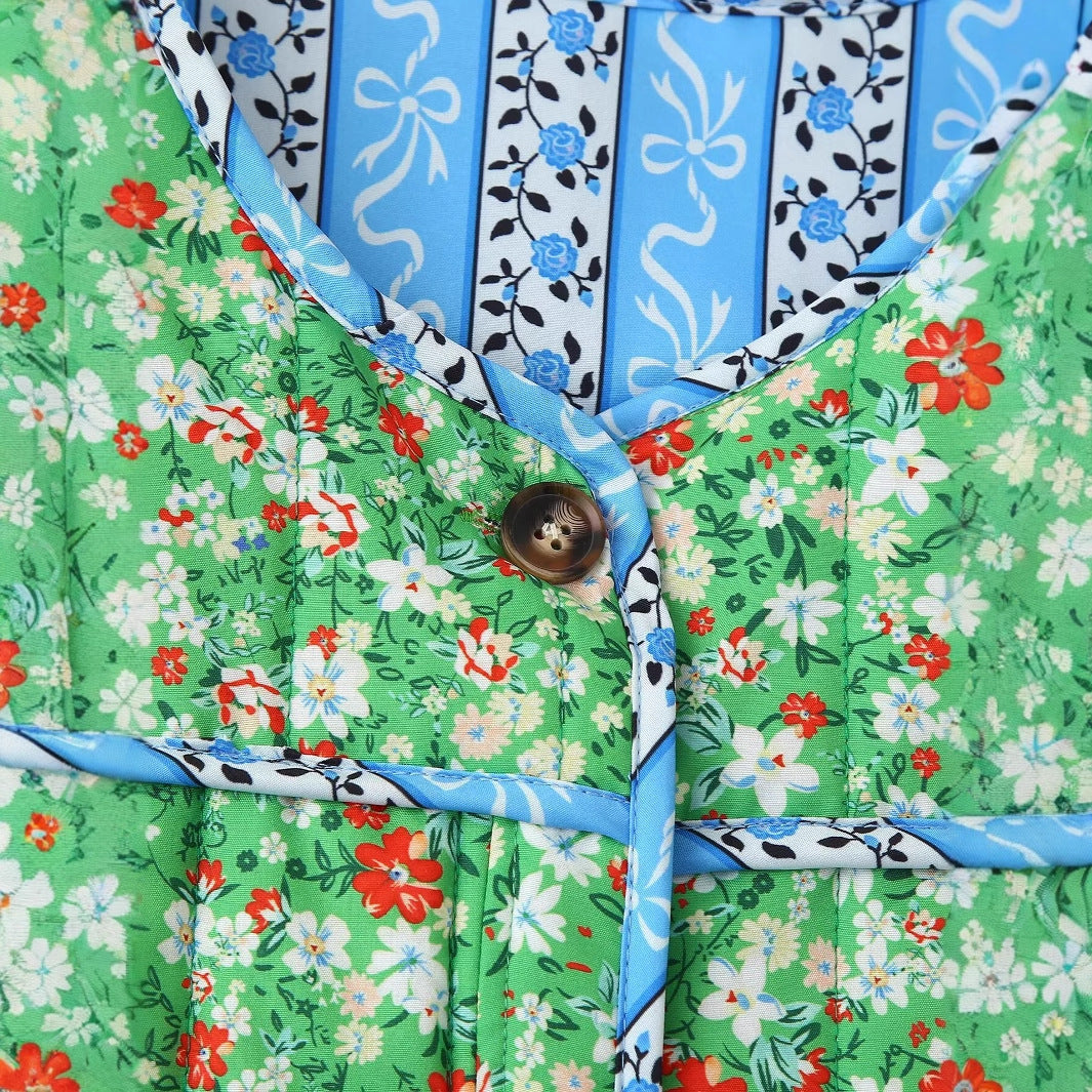 Damernas quiltad blouson med florala mönster Mirla-Eva Jonsson