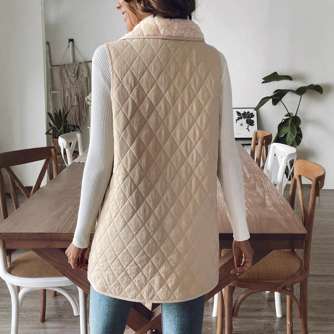 Damernas quiltad väst med krage Mirla-Eva Jonsson