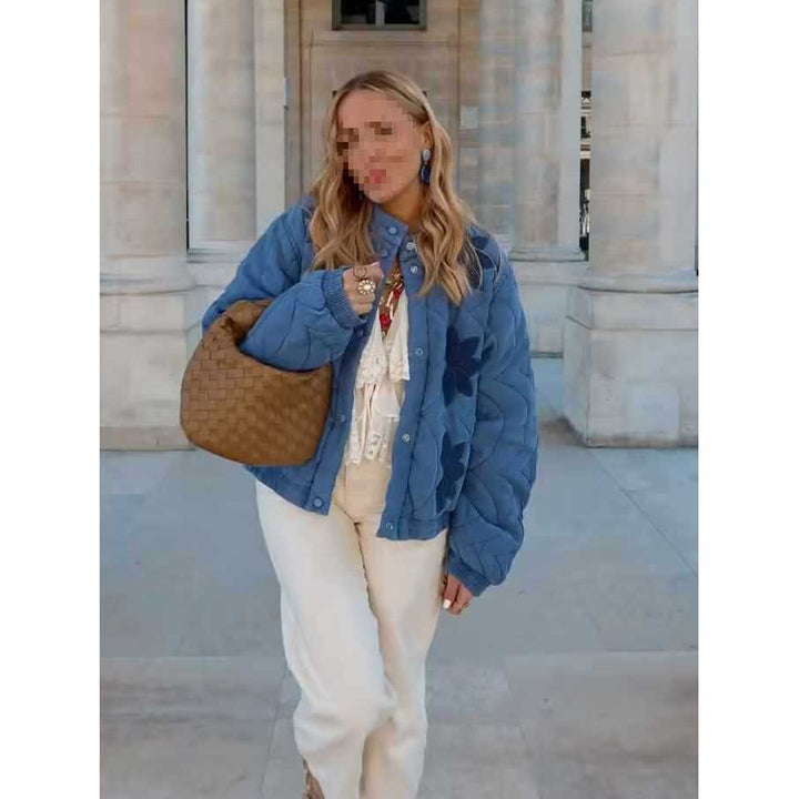 Damernas quiltade blousonjacka med blommönster Mirla-Eva Jonsson