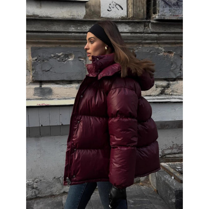 Damernas quiltade jacka med glänsande ystruktur Mirla-Eva Jonsson