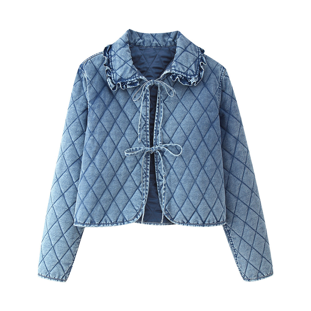 Damernas quiltade utility-jacka med elegant krage och volangdetaljer Mirla-Eva Jonsson