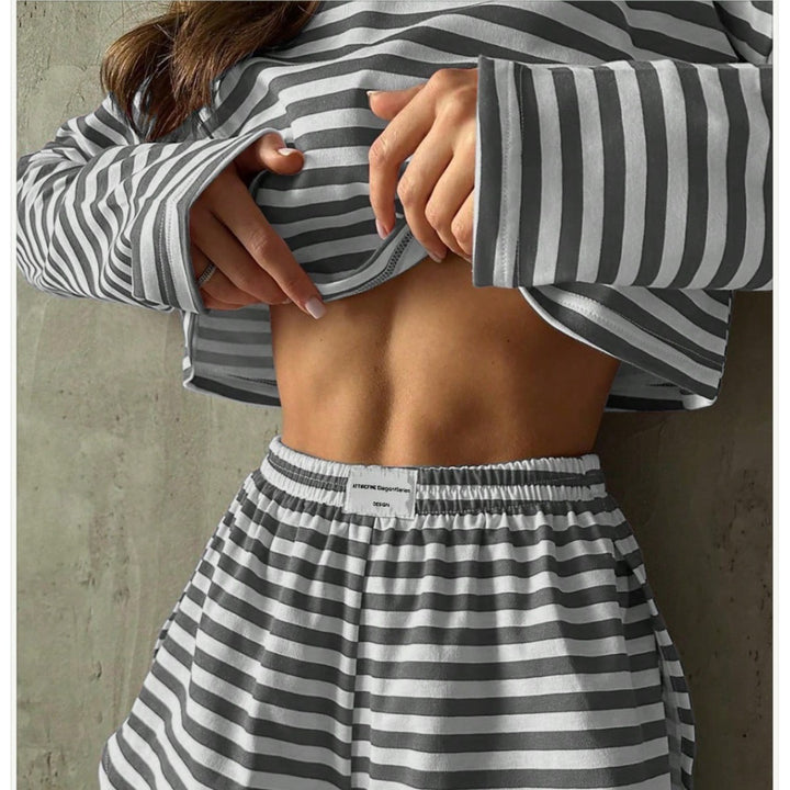 Damernas randiga crop-top och shorts-set Eva Jonsson-Eva Jonsson