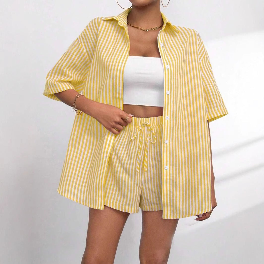 Damernas randiga kortärmad set med skjorta och shorts Mirla-Eva Jonsson