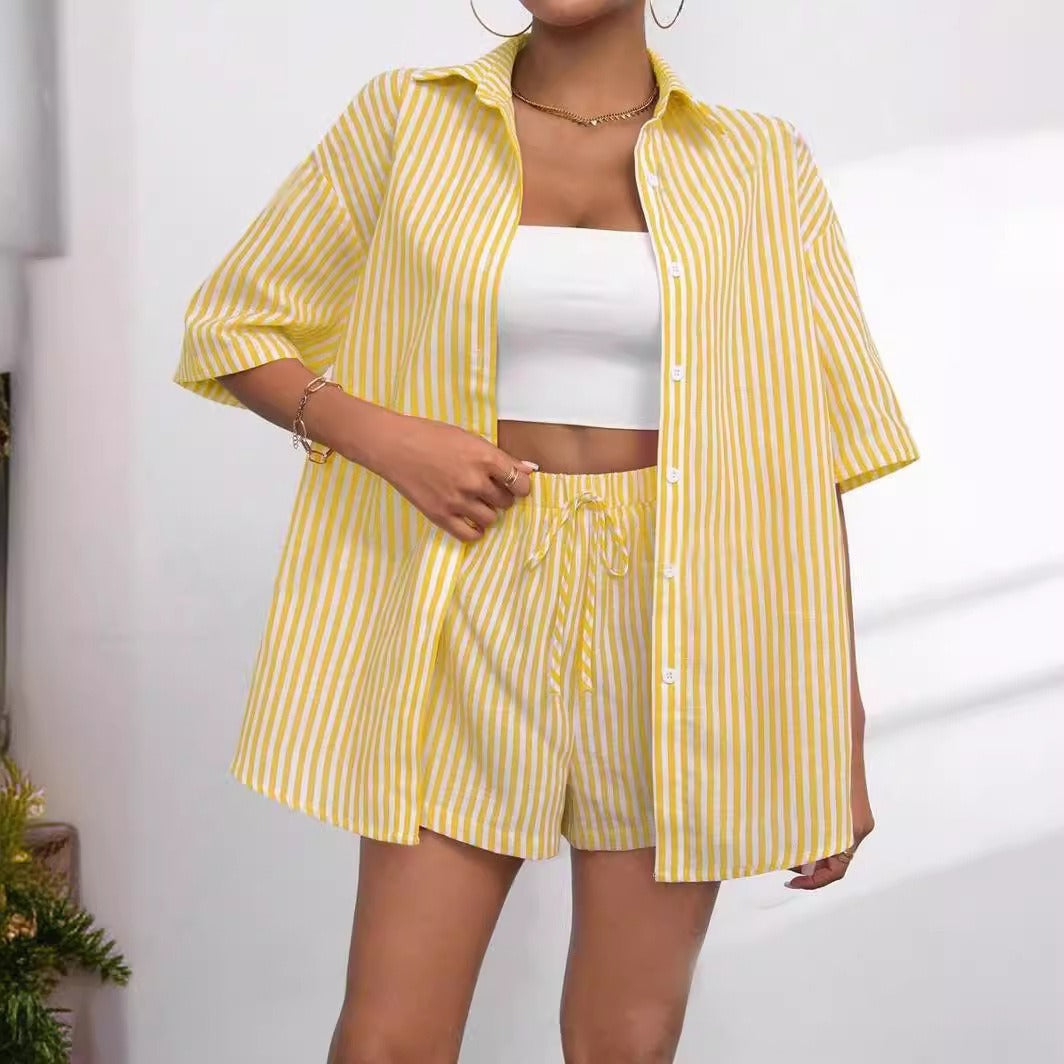 Damernas randiga kortärmad set med skjorta och shorts Mirla-Eva Jonsson