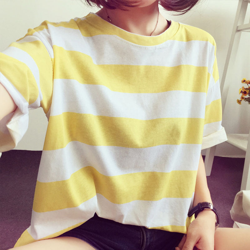 Damernas randiga oversized T-shirt gjord av lätt bomullsblandning Mirla-Eva Jonsson