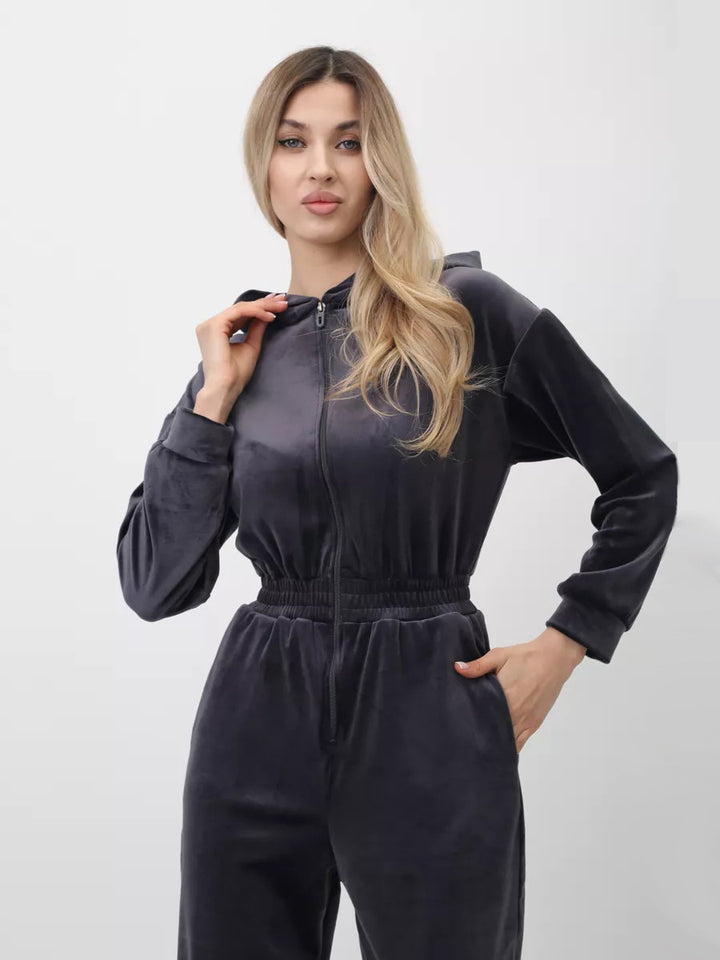 Damernas sammets jumpsuit med huva och elastisk midja-Eva Jonsson