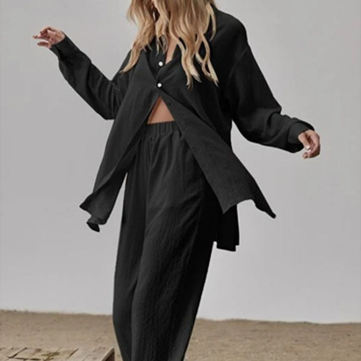 Damernas satinpyjamas-set med långärmad blus och vida byxor Mirla-Eva Jonsson