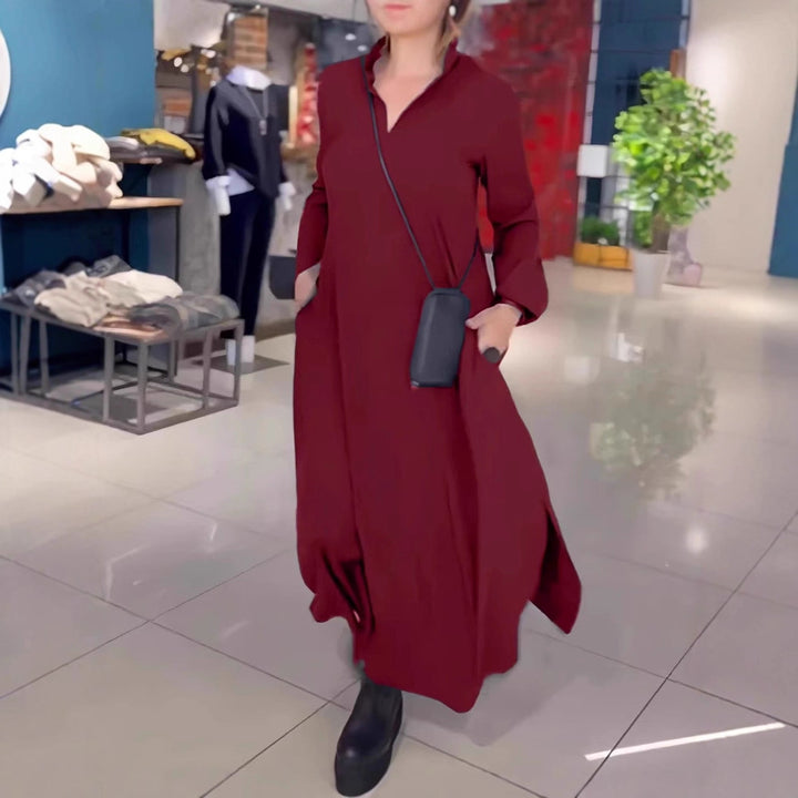 Damernas skjortklänning med praktiska sidofickor och flytande snitt Mirla-Eva Jonsson