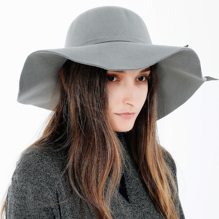Damernas solhatt med bred skärm och elastiskt band Mirla-Eva Jonsson