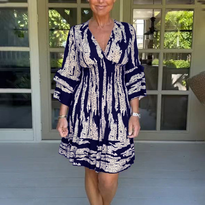 Damernas sommarklänning med eleganta volangärmar och V-ringning Eva Jonsson-Eva Jonsson