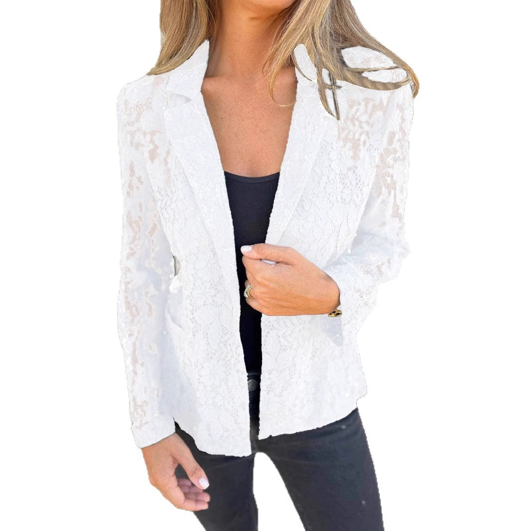 Damernas spetsblazer med elegant passform och subtilt genombrutdesign Mirla-Eva Jonsson