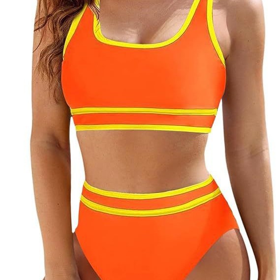 Damernas sportiga bikini-set med högt skuret underdel och sportig överdel Mirla-Eva Jonsson