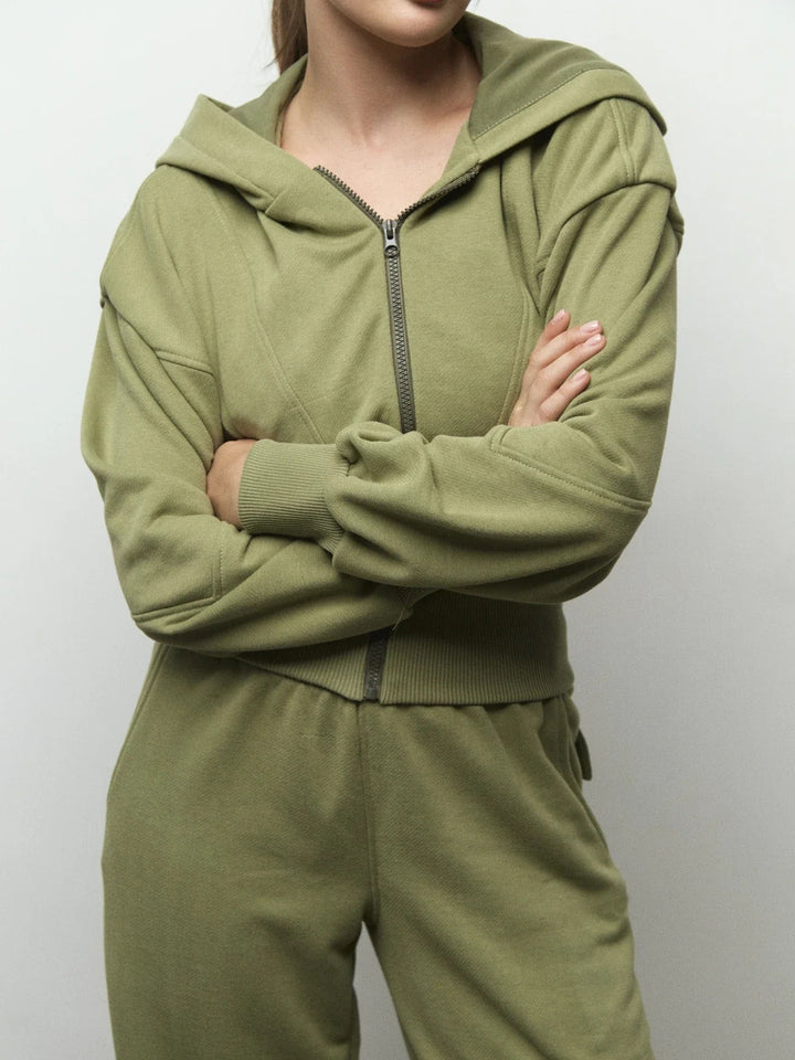 Damernas sportiga fritids-loungewear-set i högkvalitativ fleece med huva och vida byxor Mirla-Eva Jonsson