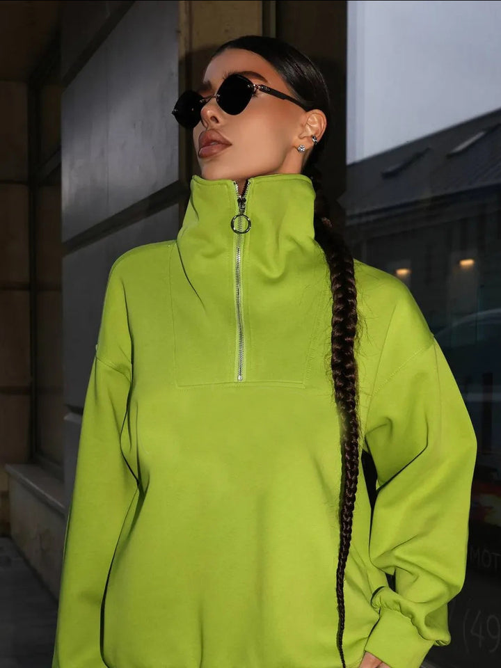 Damernas sportiga fritidsset med modern dragkedja Eva Jonsson-Eva Jonsson