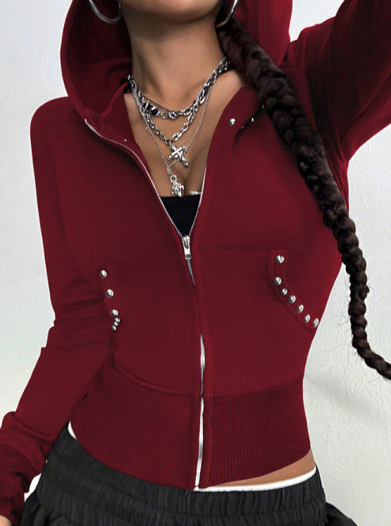 Damernas sportiga hooded jacka med dekorativa rhinestone detaljer Mirla-Eva Jonsson
