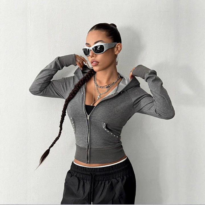 Damernas sportiga hooded jacka med dekorativa rhinestone detaljer Mirla-Eva Jonsson