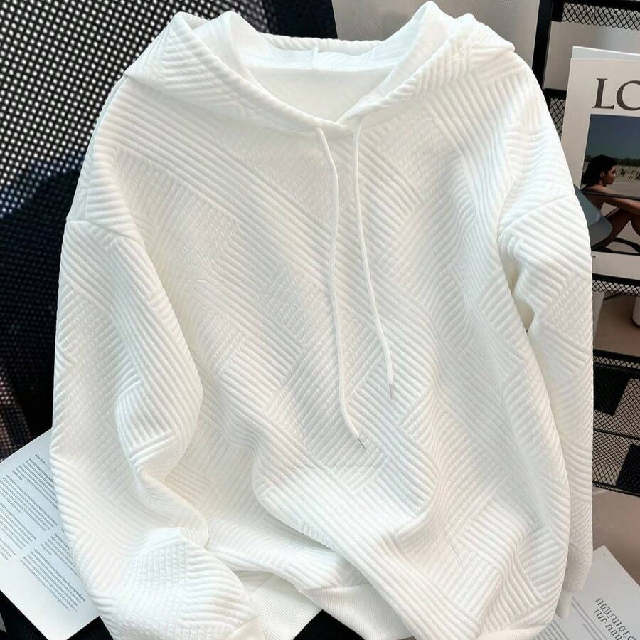 Damernas sportiga hoodie med strukturerad design Mirla-Eva Jonsson