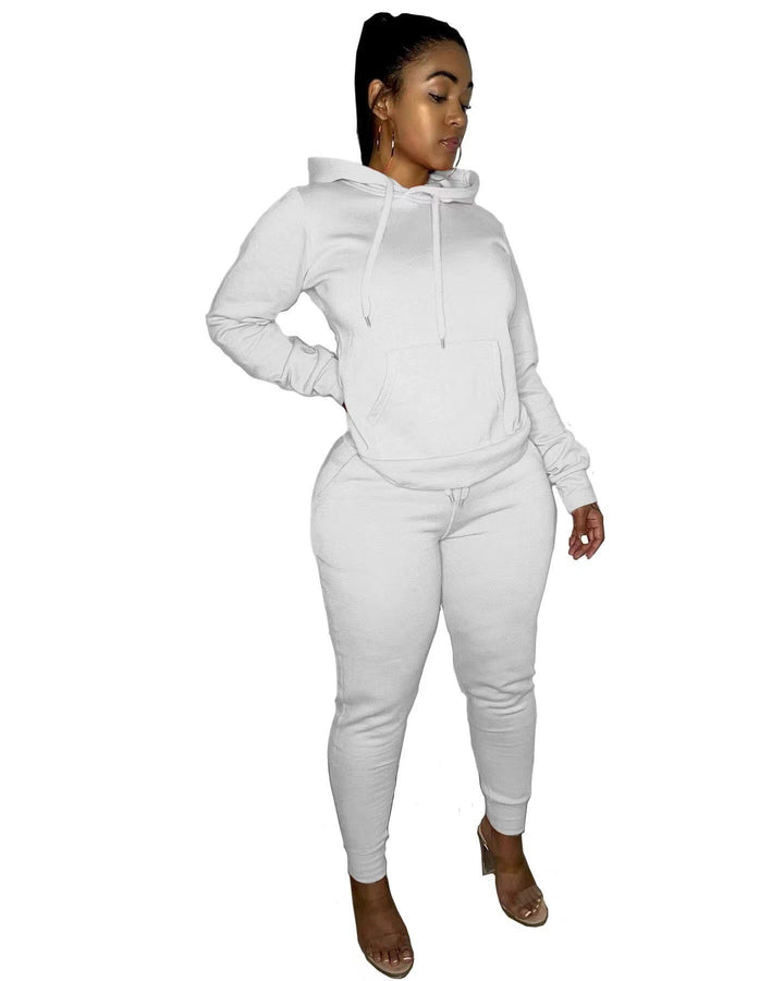 Damernas sportiga hoodie- och joggingbyxor-set med elegant snitt Mirla-Eva Jonsson