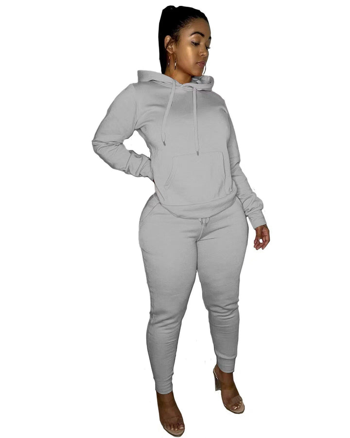 Damernas sportiga hoodie- och joggingbyxor-set med elegant snitt Mirla-Eva Jonsson