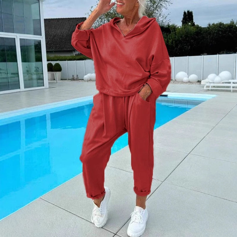 Damernas sportiga loungedräkt med hög krage och elastisk midja Mirla-Eva Jonsson