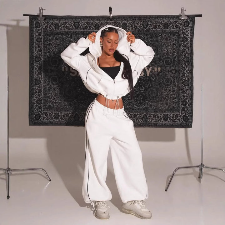 Damernas sportiga oversized jacka med bred passform och dragkedja Mirla-Eva Jonsson