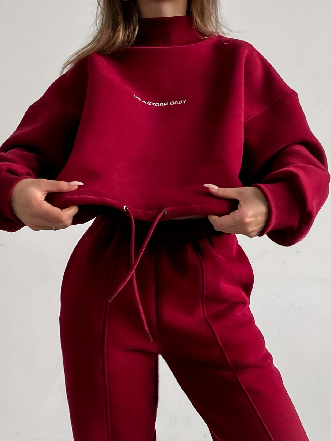 Damernas sportiga set med höghalsade sweatshirts och elastiska byxor Eva Jonsson-Eva Jonsson