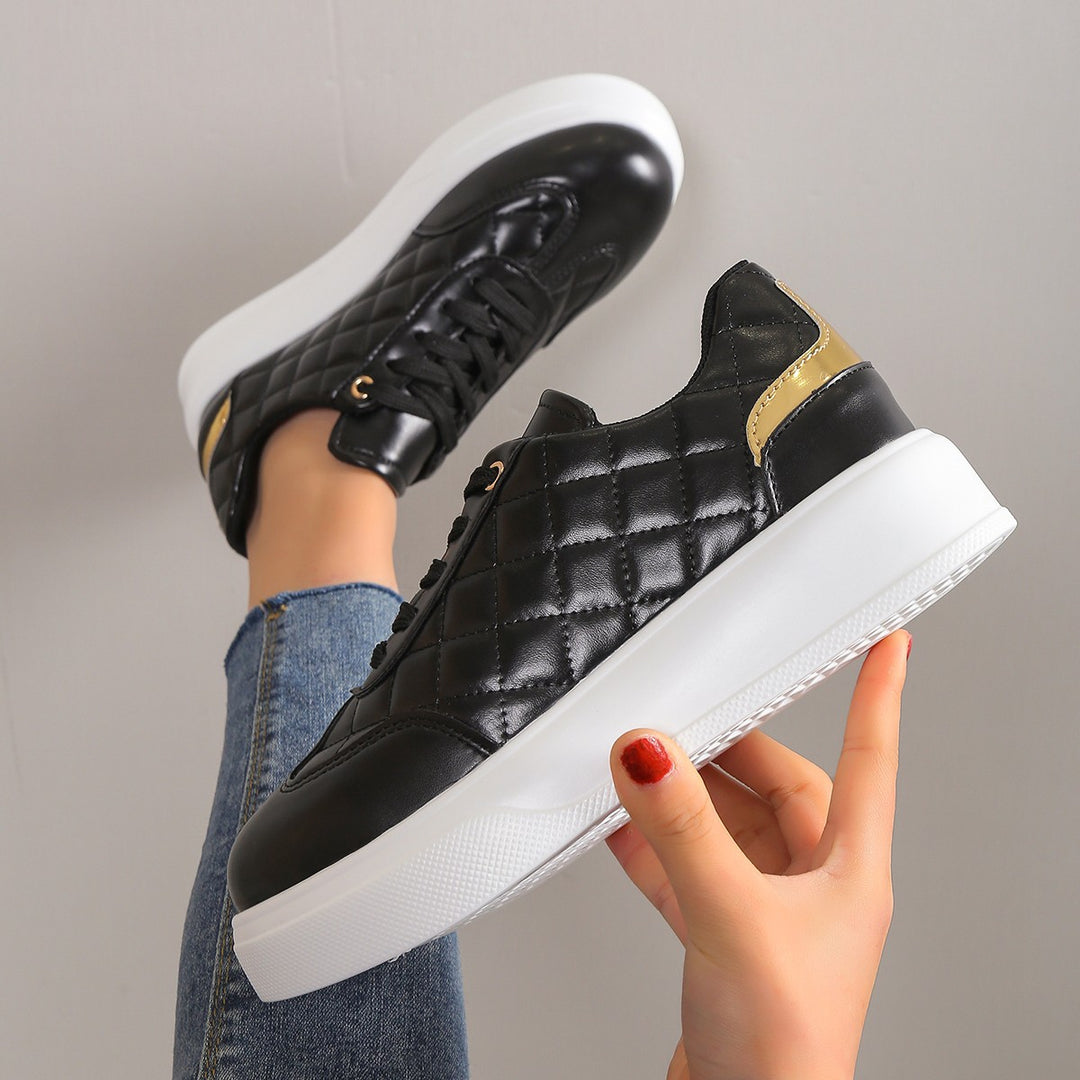Damernas sportiga sneakers med glänsande detaljer Mirla-Eva Jonsson
