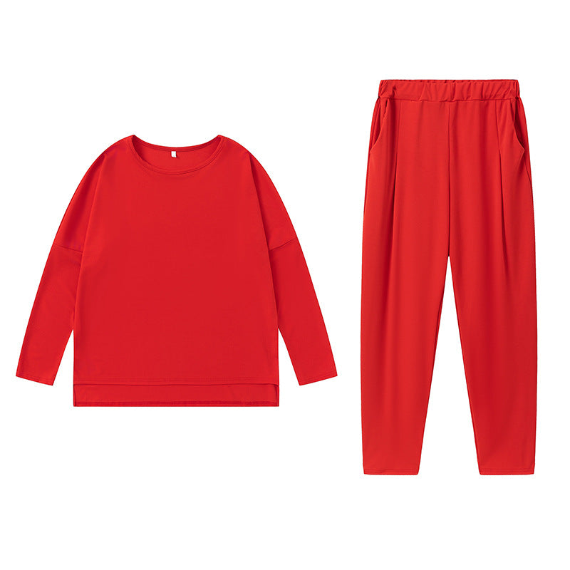 Damernas sportiga sweat-outfit med elastisk midja och rymliga fickor Mirla-Eva Jonsson
