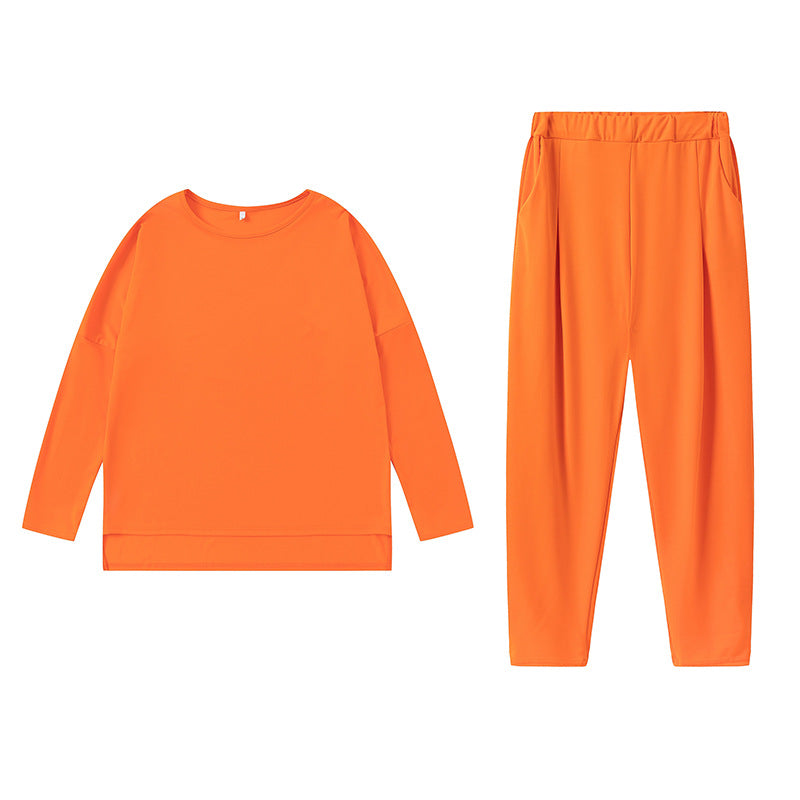 Damernas sportiga sweat-outfit med elastisk midja och rymliga fickor Mirla-Eva Jonsson