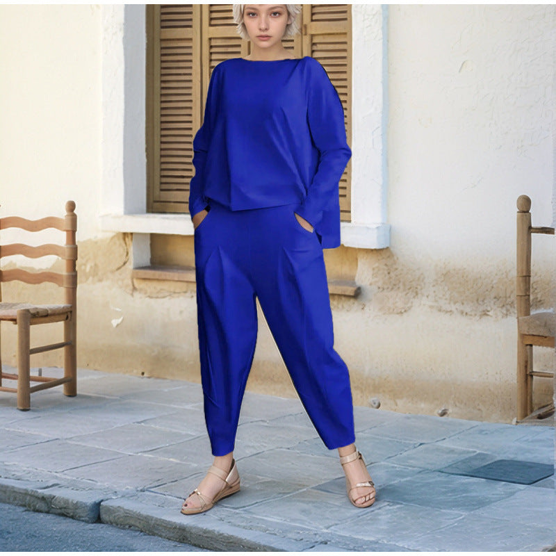 Damernas sportiga sweat-outfit med elastisk midja och rymliga fickor Mirla-Eva Jonsson