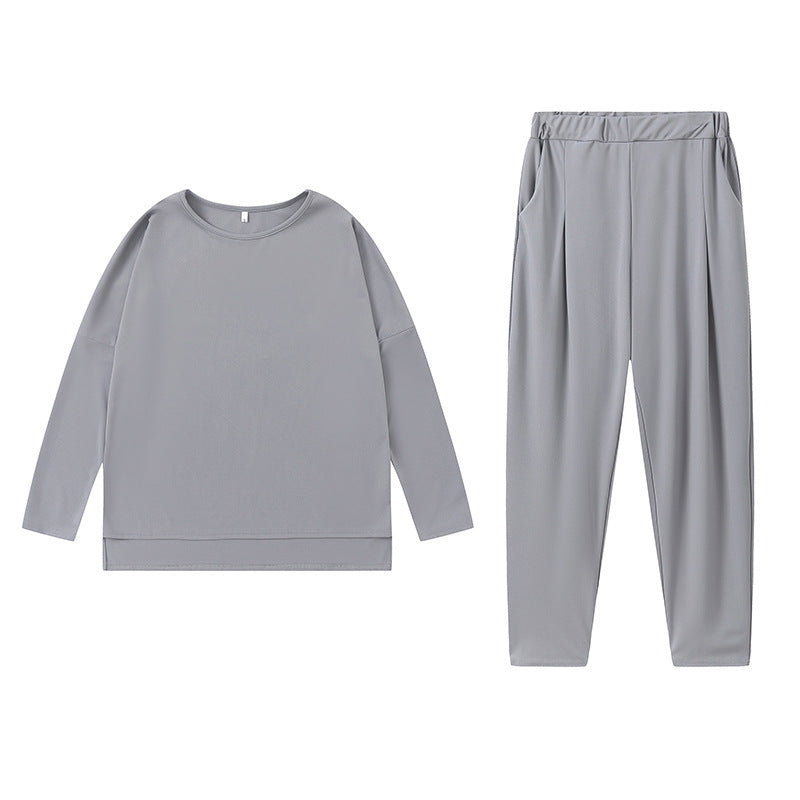 Damernas sportiga sweat-outfit med elastisk midja och rymliga fickor Mirla-Eva Jonsson