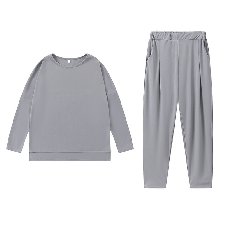 Damernas sportiga sweat-outfit med elastisk midja och rymliga fickor Mirla-Eva Jonsson