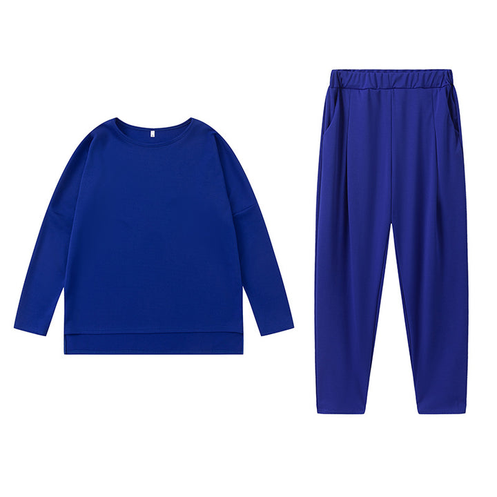 Damernas sportiga sweat-outfit med elastisk midja och rymliga fickor Mirla-Eva Jonsson