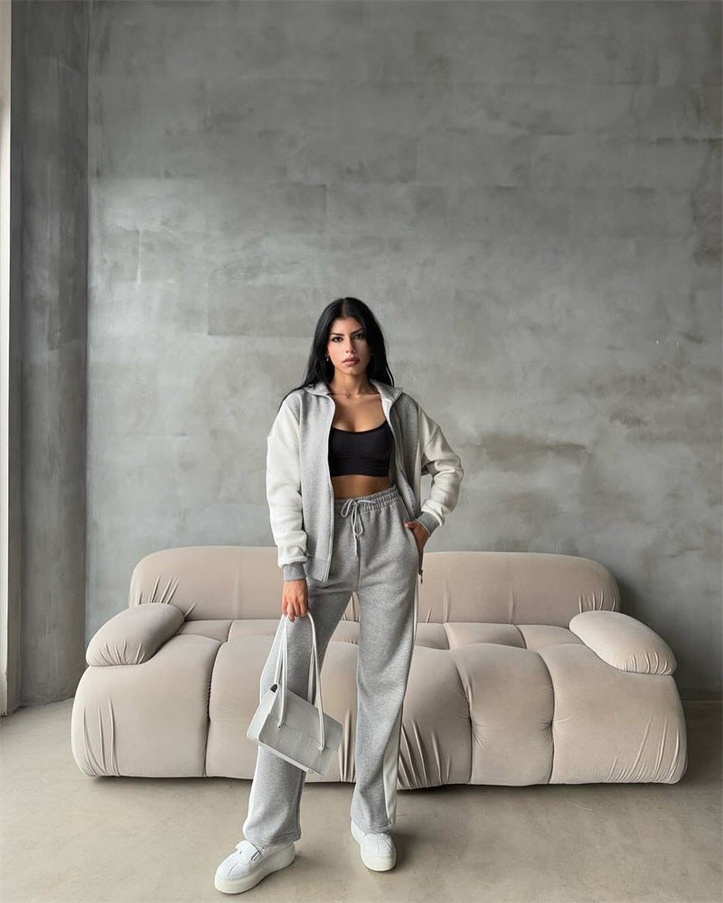 Damernas sportiga velour joggingdress med dragkedja och sidosträck Mirla-Eva Jonsson
