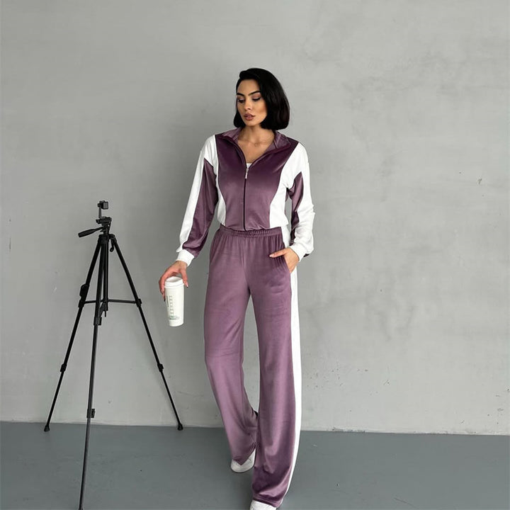 Damernas sportiga velour joggingdress med dragkedja och sidosträck Mirla-Eva Jonsson