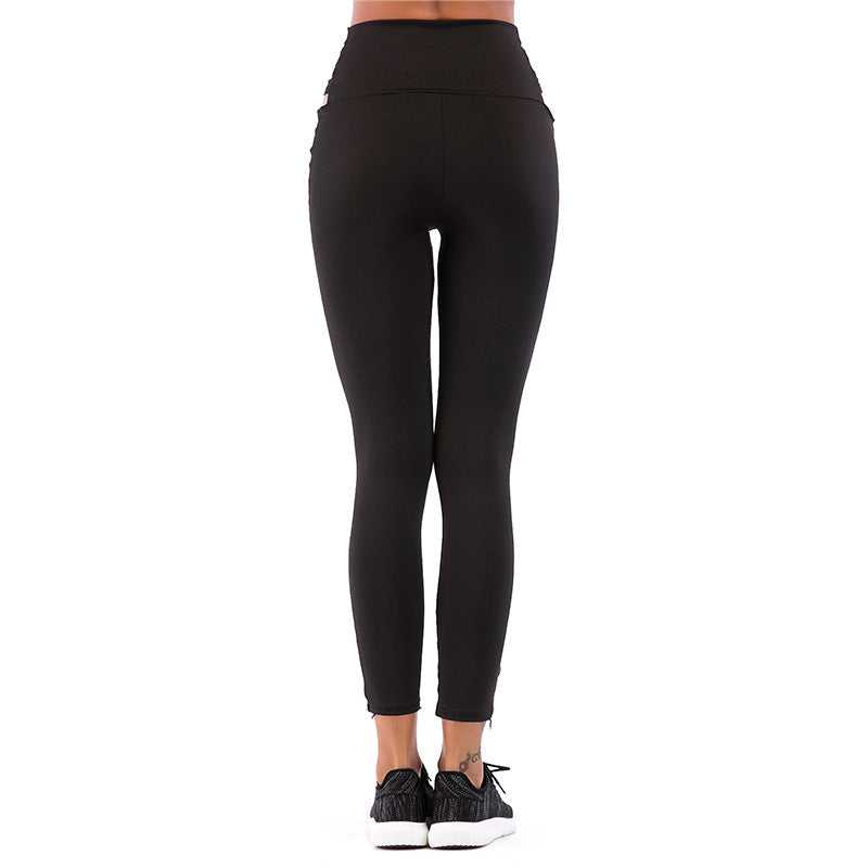 Damernas sportleggings med stilfull cut-out design Mirla-Eva Jonsson