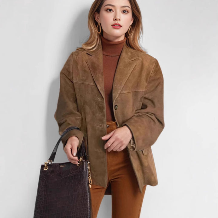Damernas stiliga mockajacka med strukturerad look Mirla-Eva Jonsson