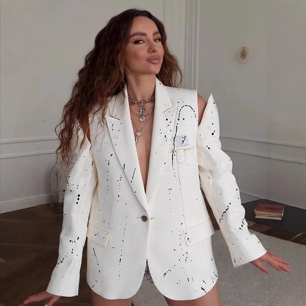Damernas storsize-blazer med kreativa designelementen Mirla-Eva Jonsson