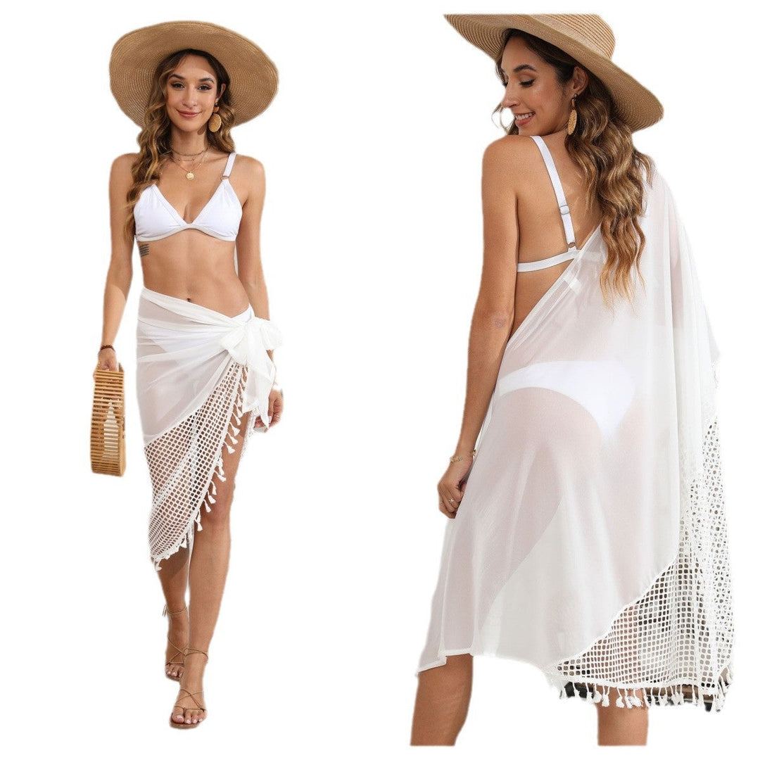 Damernas strandhandduk med kreativa virkade detaljer och fransar Mirla-Eva Jonsson
