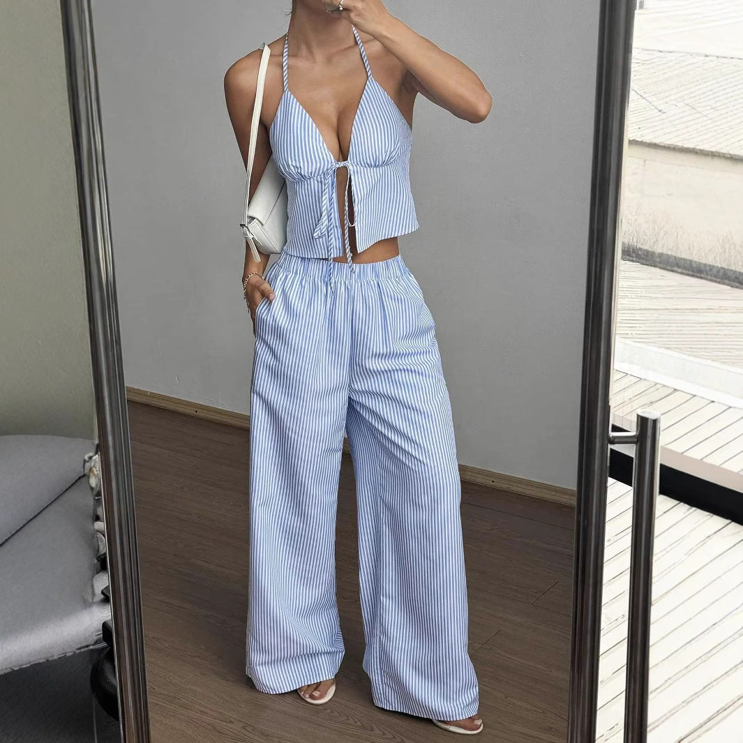 Damernas strandoutfit med croppad topp och vida byxor Eva Jonsson-Eva Jonsson