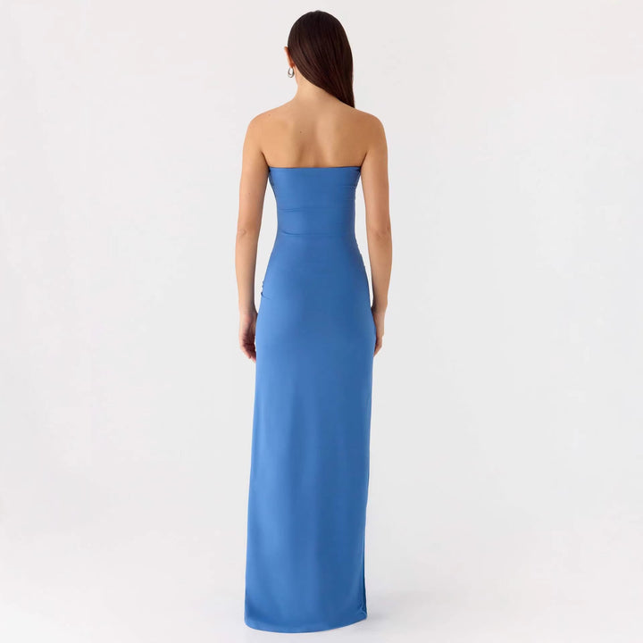 Damernas strapless maxiklänning med elegant vikdetalj Mirla-Eva Jonsson
