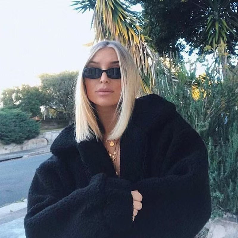 Damernas teddyjacka med huva och insydd skärning Mirla-Eva Jonsson
