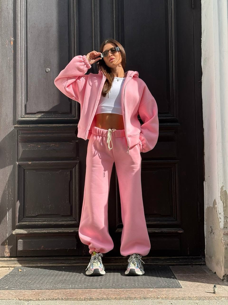 Damernas träningsdräkt med oversized skärning och huva Mirla-Eva Jonsson