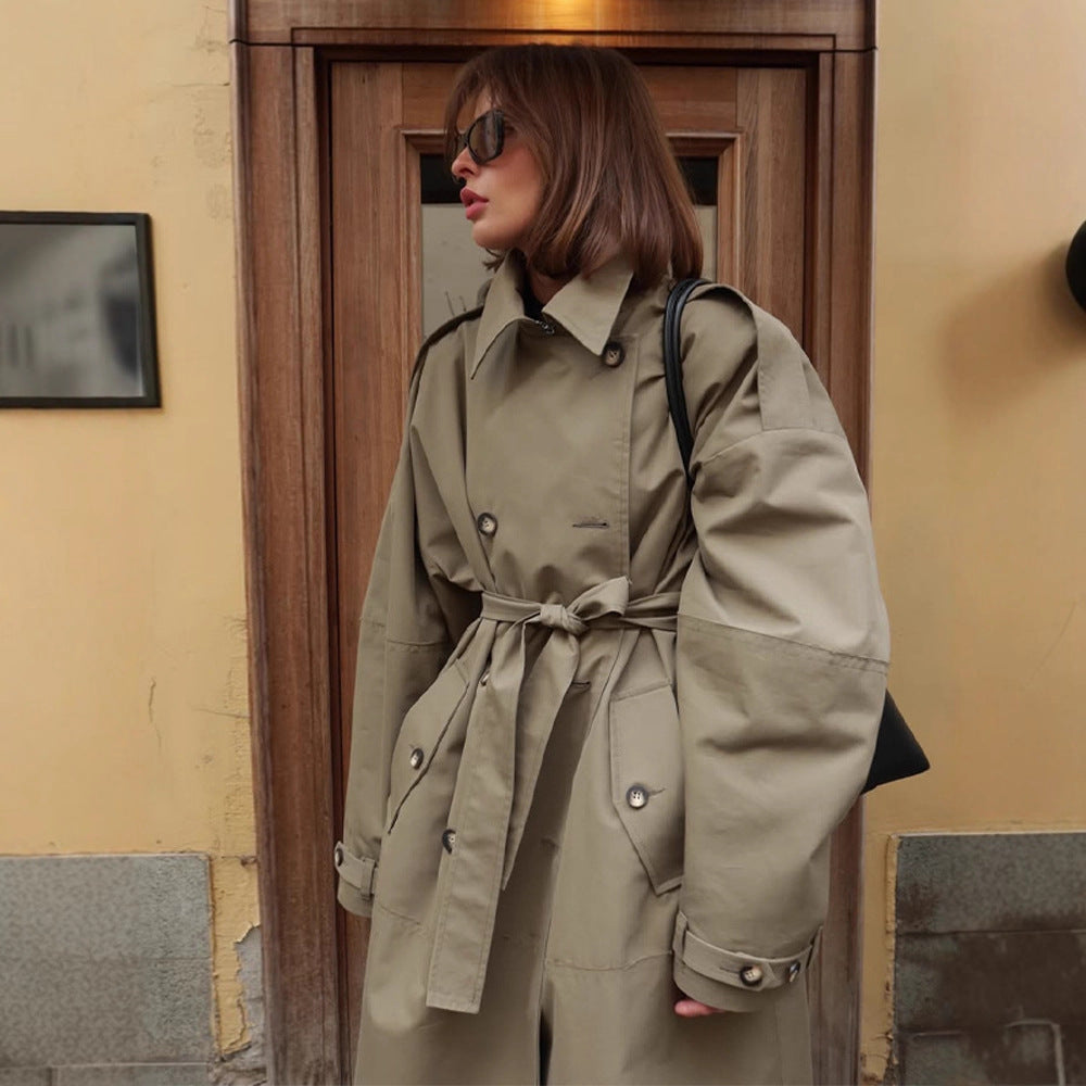 Damernas trenchcoat med bälte och praktiska fickor Eva Jonsson-Eva Jonsson