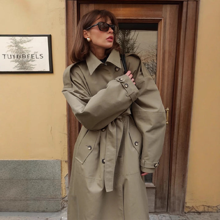 Damernas trenchcoat med bälte och praktiska fickor Eva Jonsson-Eva Jonsson