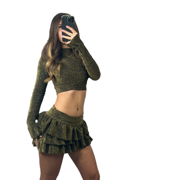 Damernas trendiga crop top och plisserad mini kjol set Mirla-Eva Jonsson