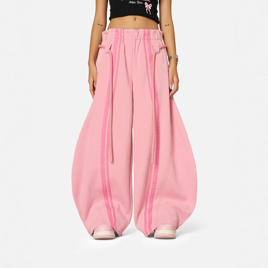 Damernas trendiga fritidsbyxor med elastisk midja och kontrastlinjer Eva Jonsson-Eva Jonsson