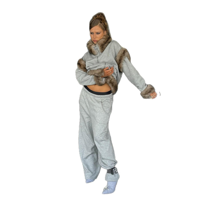 Damernas trendiga hoodie jacka med lyxig faux fur detailing Eva Jonsson-Eva Jonsson