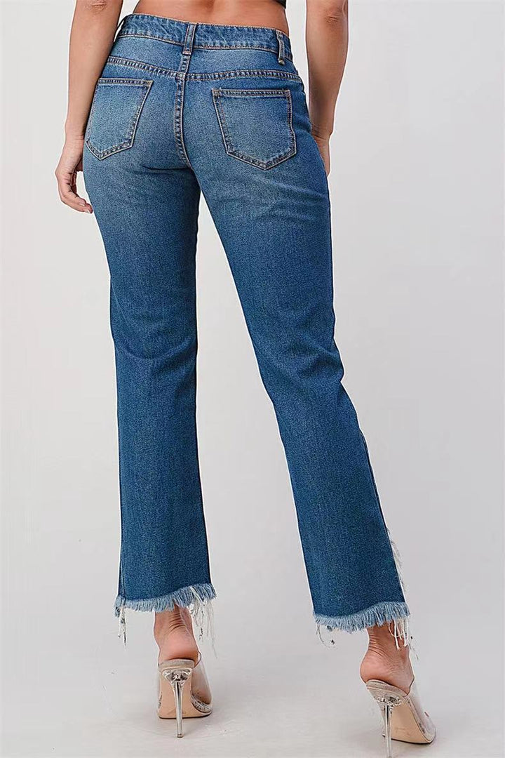 Damernas trendiga jeans med stjärnmönster och fransig fåll Mirla-Eva Jonsson